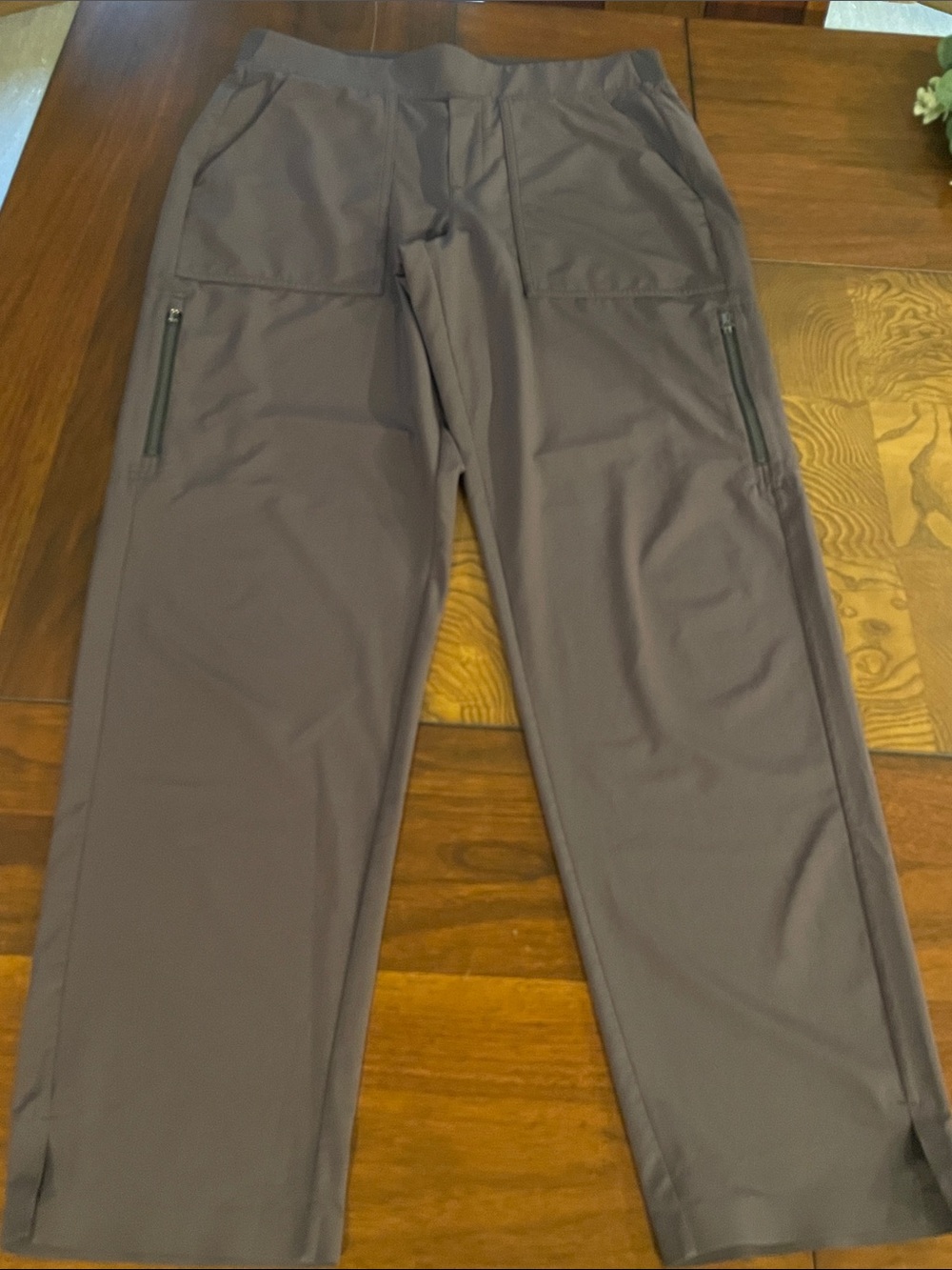 Athleta Women's Track Pants in Dark Mauve/Brown D18